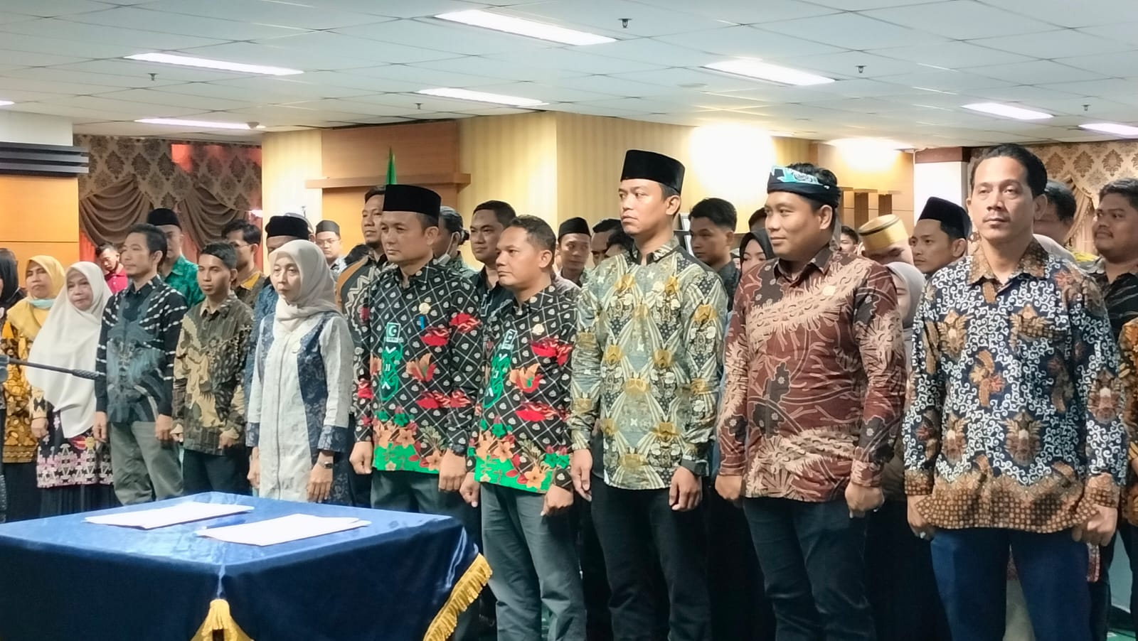 BERITA GAMBAR SIMPATIK